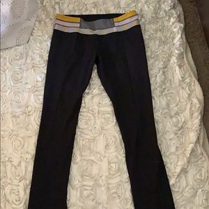 Used LuluLemon Yoga Pants sz 12